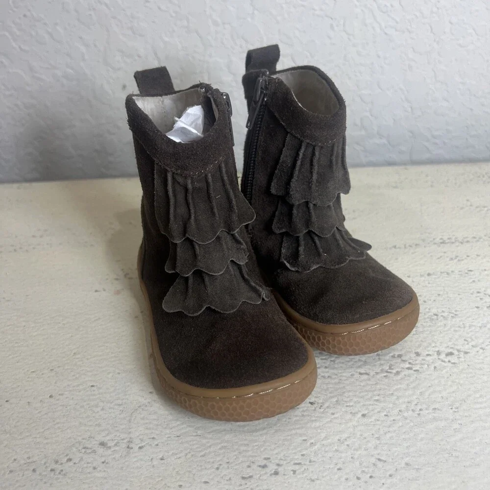 Livie & Luca Pepper Mocha Classic Boots Suede Leather Layered Booties Size 6
